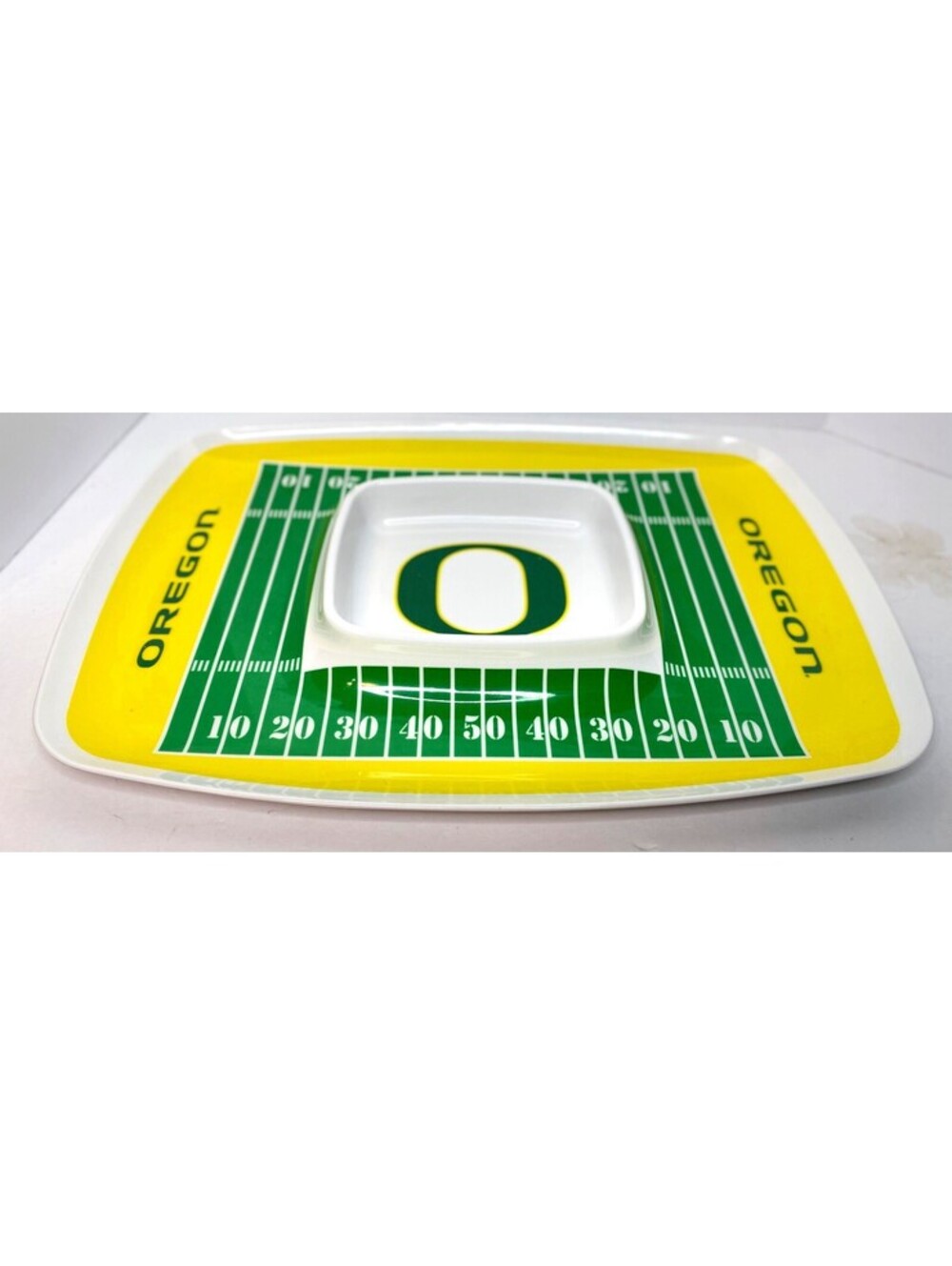NCAA Oregan Ducks Football Fields Melamine Chip an Dip Serving Tray Game Day
